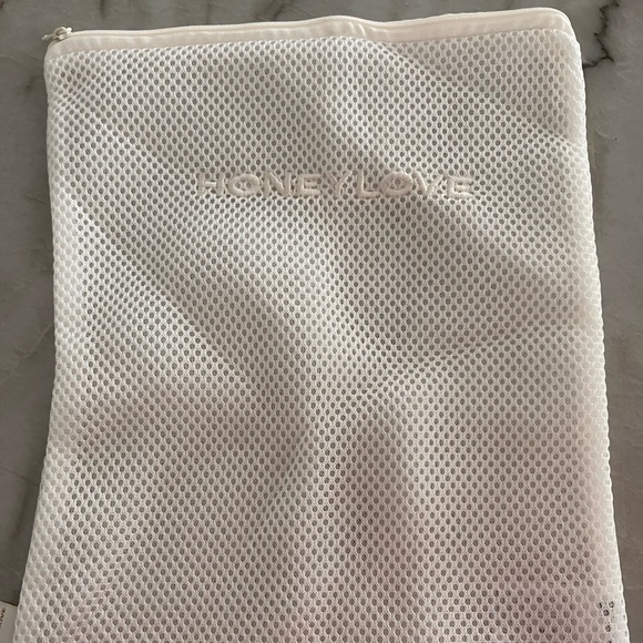 Honeylove crossover bra 34DDD - Picture 3 of 3